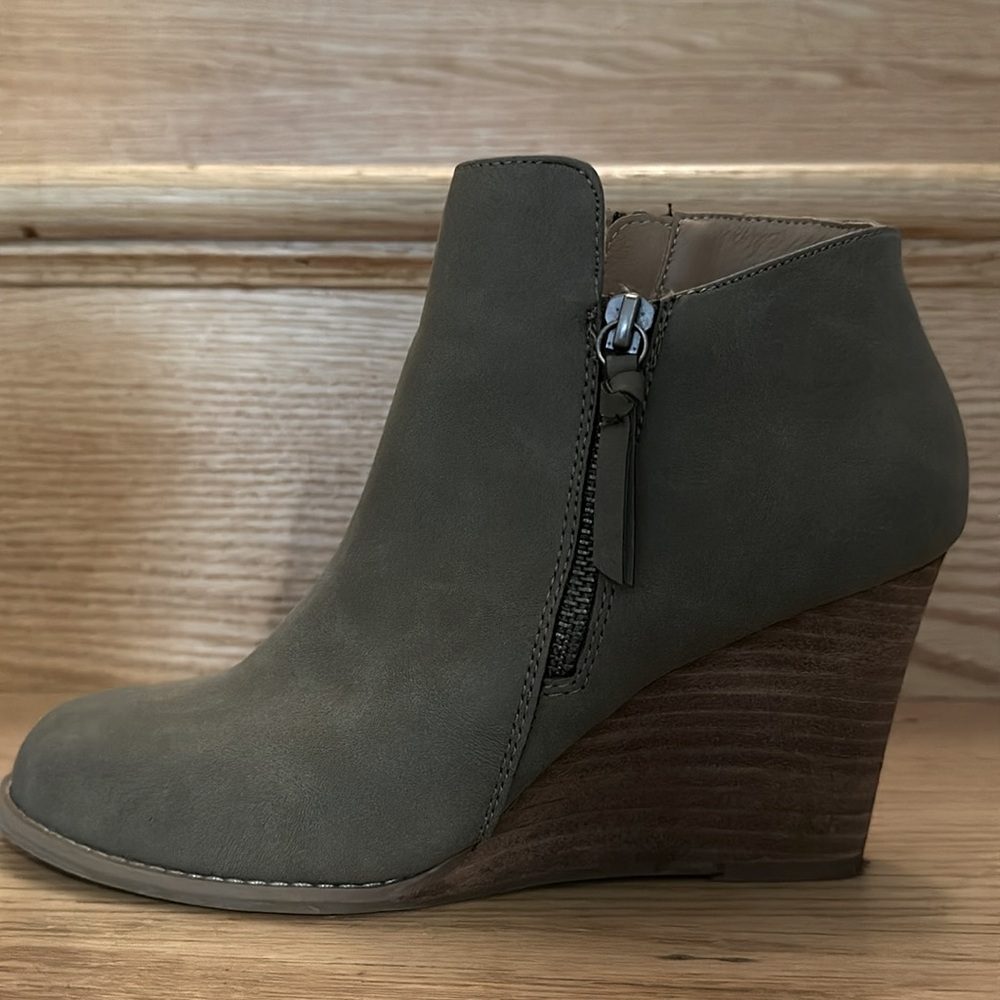 Wedge Bootie - Picture 4 of 6